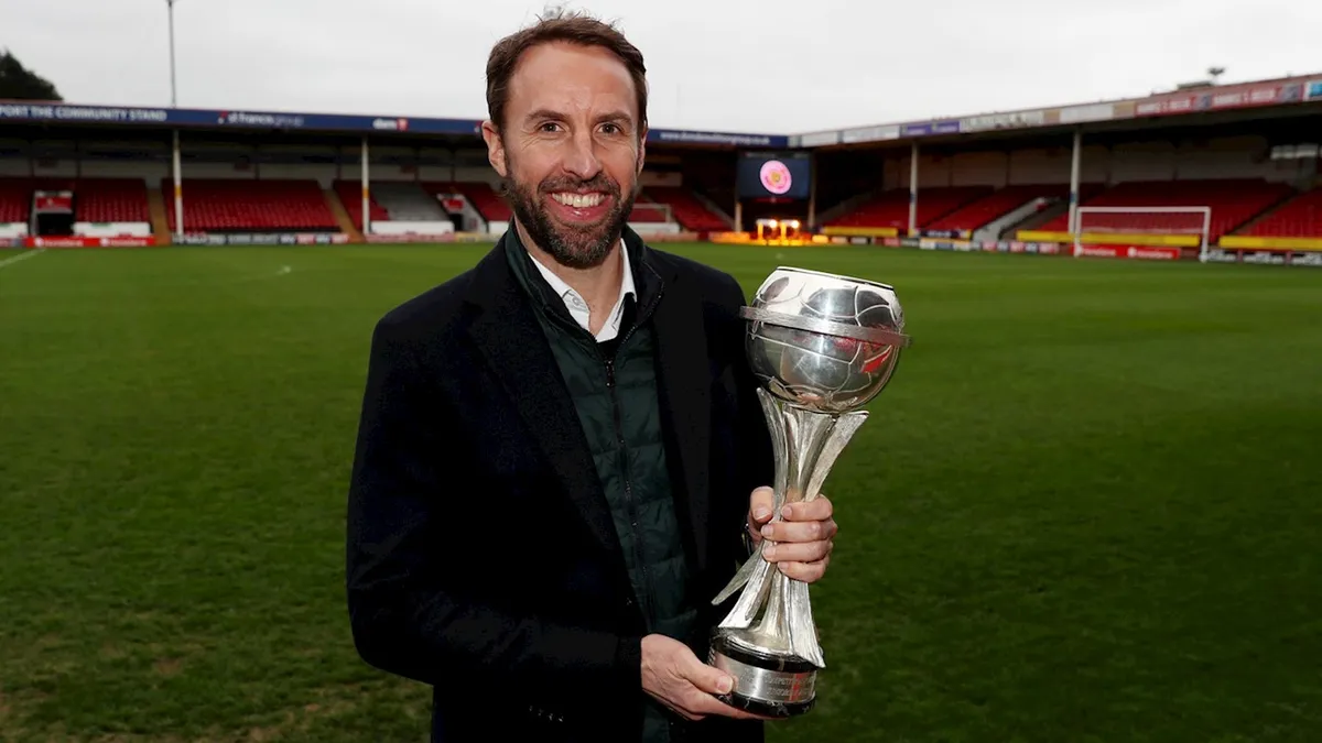 Gareth Southgate và Harry Kane nhận danh hiệu Hoàng gia Anh - Ảnh 1. Gareth Southgate và Harry Kane nhận danh hiệu Hoàng gia Anh - Ảnh 1.