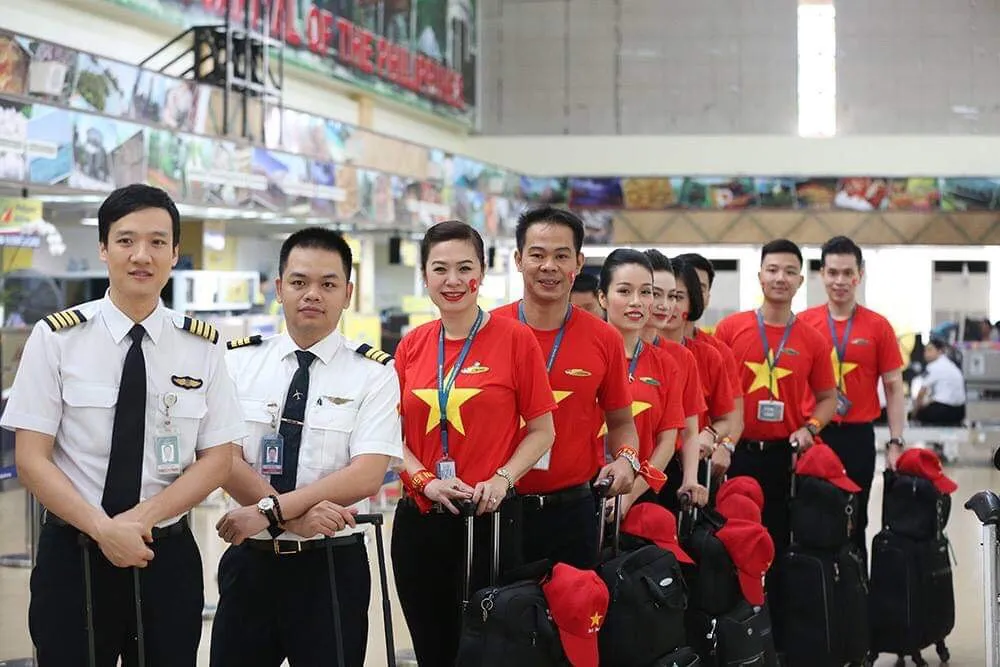 Chiến thắng trở về, đội tuyển Việt Nam sẽ đến Hà Nội vào chiều nay - Ảnh 8. Chiến thắng trở về, đội tuyển Việt Nam sẽ đến Hà Nội vào chiều nay - Ảnh 8.