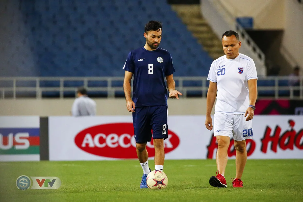 AFF Cup 2018: ĐT Philippines đối diện với khó khăn về nhân sự trước trận bán kết lượt về - Ảnh 7. AFF Cup 2018: ĐT Philippines đối diện với khó khăn về nhân sự trước trận bán kết lượt về - Ảnh 7.