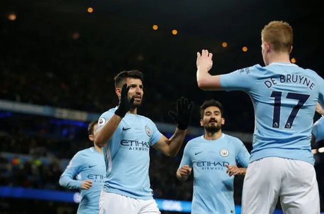 Kết quả, BXH Ngoại hạng Anh sau vòng 27: Man Utd thất bại cay đắng, Tottenham bước vào top 4 - Ảnh 2.