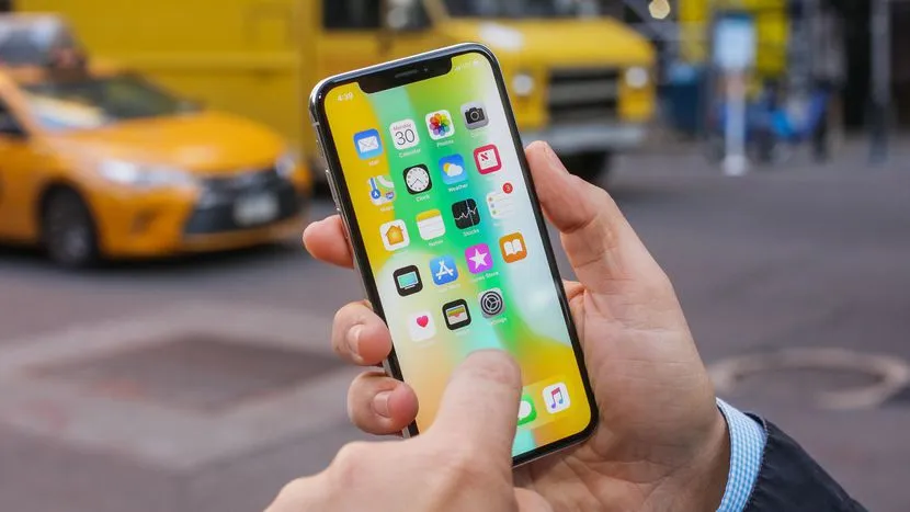 Samsung gặp họa vì iPhone X - Ảnh 1.