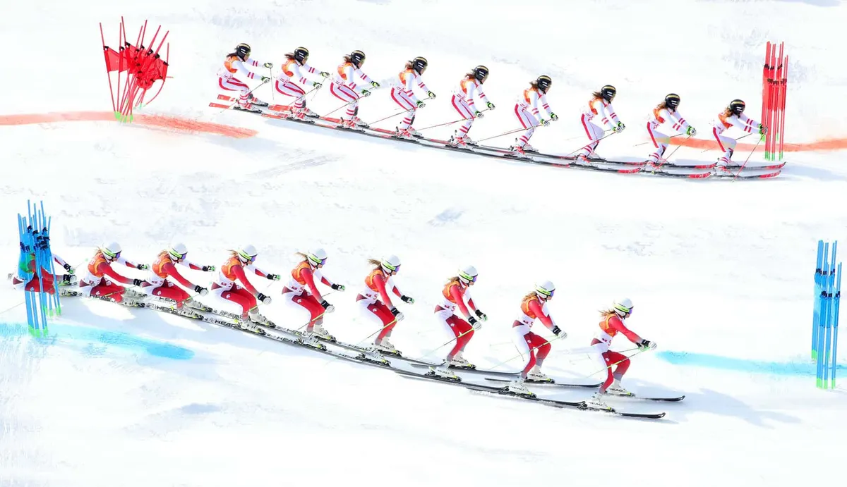 Olympic PyeongChang 2018: Những khoảnh khắc ấn tượng trong ngày thi đấu thứ 15 - Ảnh 2.
