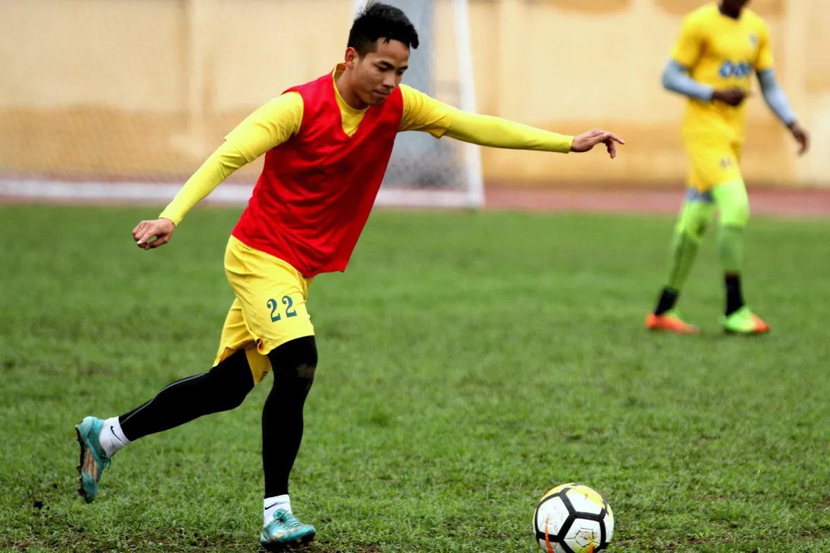 Chuyển nhượng BĐVN 2018: Thái Sung, Hữu Dũng tìm đội bóng mới - Ảnh 2. Chuyển nhượng BĐVN 2018: Thái Sung, Hữu Dũng tìm đội bóng mới - Ảnh 2.