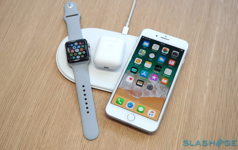 Sạc không dây AirPower có thể lên kệ vào tháng 3 - Ảnh 1.