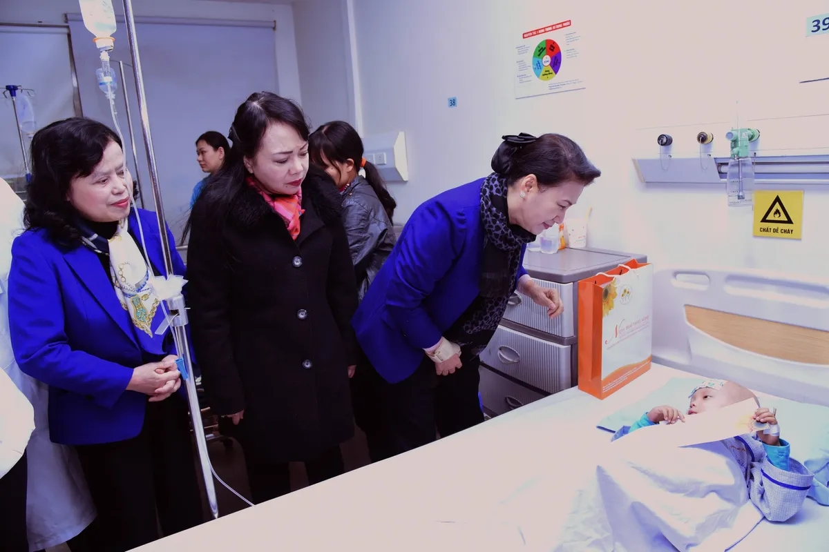 Xuân yêu thương - Tết cho bệnh nhân ung thư - Ảnh 1. Xuân yêu thương - Tết cho bệnh nhân ung thư - Ảnh 1.