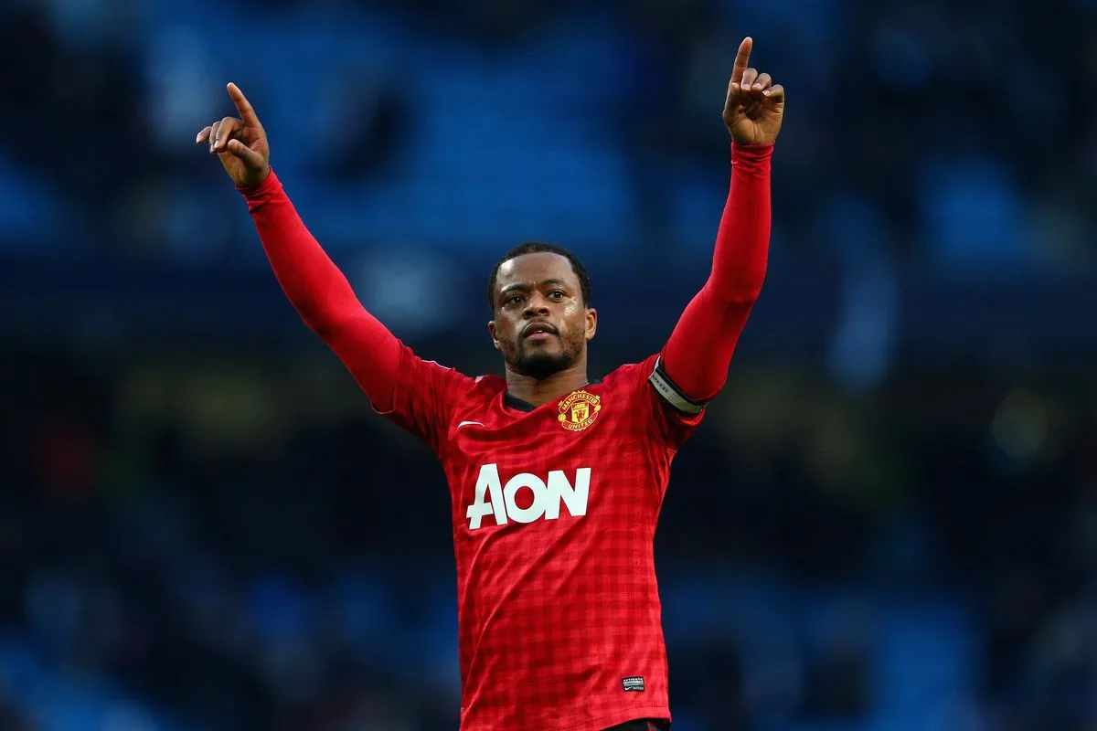 Evra có cơ hội đối đầu với Man Utd - Ảnh 1. Evra có cơ hội đối đầu với Man Utd - Ảnh 1.