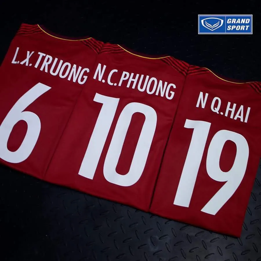 Ra mắt &aacute;o đấu mới của c&aacute;c ĐT Việt Nam trước thềm VCK U23 ch&acirc;u &Aacute; 2018 - Ảnh 3.