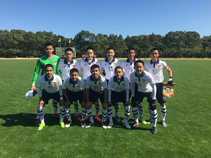 U16 Lào thắng sốc giúp U16 Việt Nam vào bán kết gặp Thái Lan - Ảnh 1. U16 Lào thắng sốc giúp U16 Việt Nam vào bán kết gặp Thái Lan - Ảnh 1.