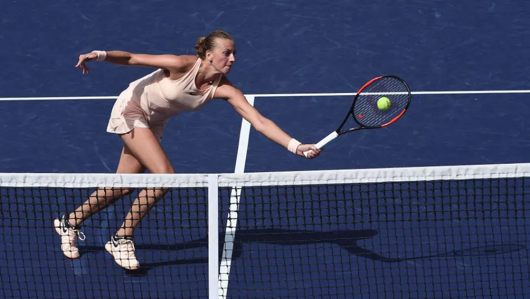 Halep và Kvitova tiến vào vòng 3 Indian Wells, Muguruza bị loại - Ảnh 3. Halep và Kvitova tiến vào vòng 3 Indian Wells, Muguruza bị loại - Ảnh 3.