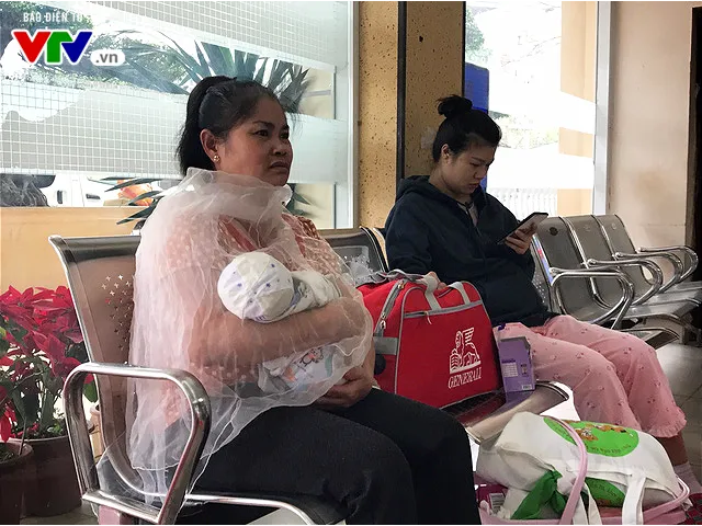 Sinh con thuận tự nhiên tại nhà: các ông bố, bà mẹ nói gì? - Ảnh 2.
