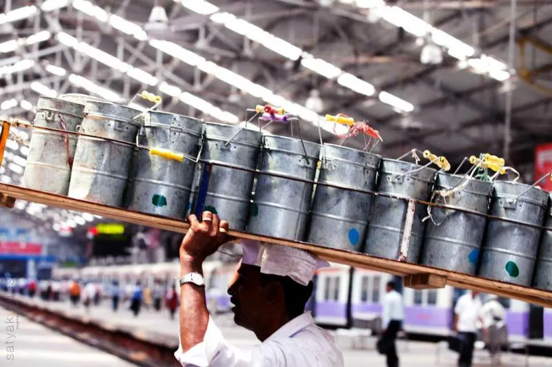 Dabbawala - Dịch vụ giao thức ăn truyền thống tại Ấn Độ - Ảnh 2.