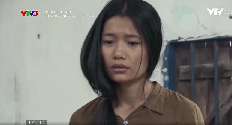 Thương nhớ ở ai - Tập 33: Được ông chủ xưởng thêu tỏ tình, Hạnh thú nhận vẫn yêu Nghĩa nhưng phát hiện có thai với Vạn - Ảnh 5.
