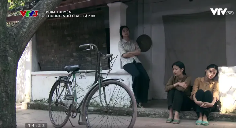 Thương nhớ ở ai – Tập 33: Được ông chủ theo đuổi, cuộc đời Hạnh bước sang trang mới? - Ảnh 1.