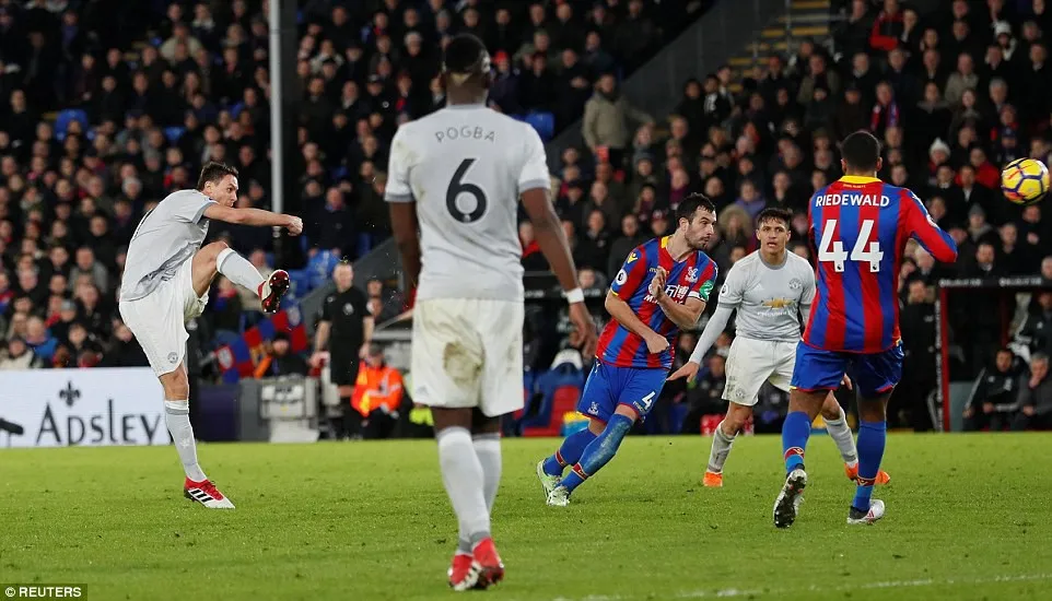 Kết quả bóng đá châu Âu rạng sáng 06/3: Ngược dòng ngoạn mục, Man Utd đòi lại vị trí thứ 2 - Ảnh 3. Kết quả bóng đá châu Âu rạng sáng 06/3: Ngược dòng ngoạn mục, Man Utd đòi lại vị trí thứ 2 - Ảnh 3.