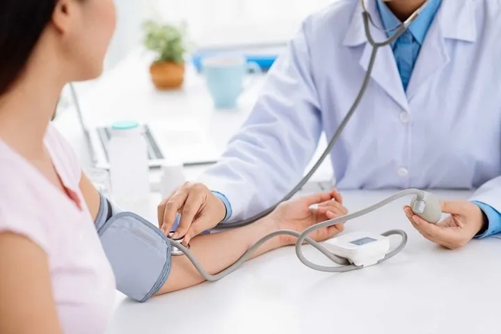 10 nhược điểm của nước dừa bạn nên biết - Ảnh 9.