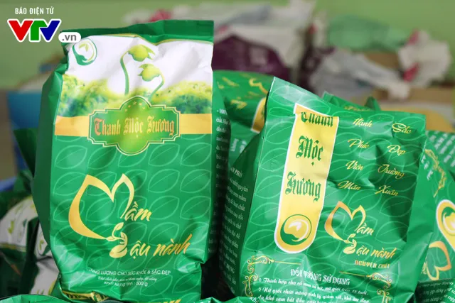 Lại phát hiện 10.000 sản phẩm thuốc đông y không rõ nguồn gốc - Ảnh 5. Lại phát hiện 10.000 sản phẩm thuốc đông y không rõ nguồn gốc - Ảnh 5.