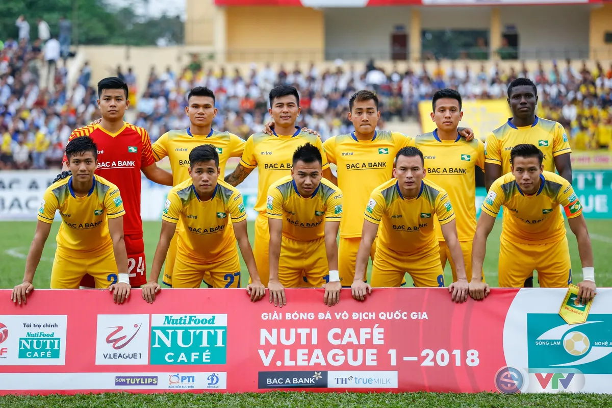 ẢNH: SLNA và Becamex Bình Dương cầm chân nhau tại vòng 6 V.League - Ảnh 4.