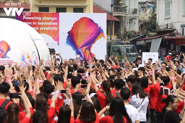 Hàng nghìn người tiếp sức mở “Quả cầu năng lượng” trong ngày IP Day 2018 - Ảnh 11.