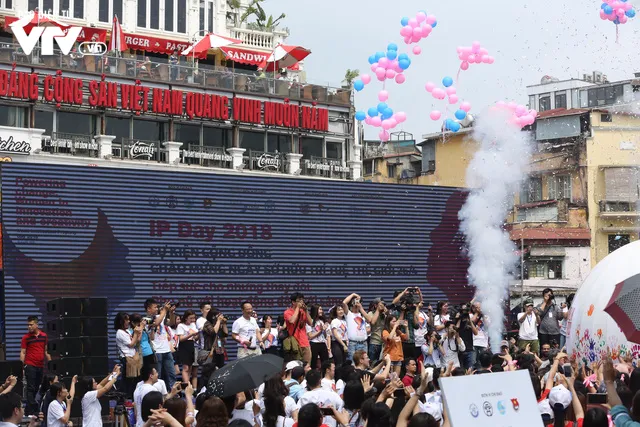 Hàng nghìn người tiếp sức mở “Quả cầu năng lượng” trong ngày IP Day 2018 - Ảnh 14.