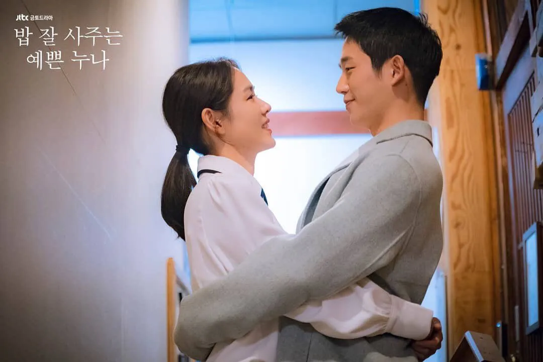 Jung Hae In và Son Ye Jin: Chẳng có gì hạnh phúc hơn khi được đóng cùng nhau - Ảnh 2.