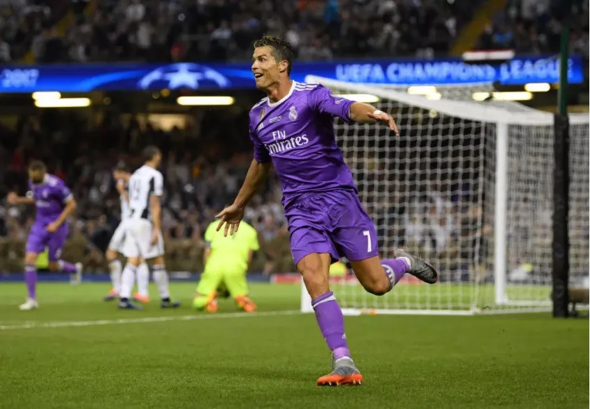 Chiellini tiết lộ bí quyết ngăn chặn Cristiano Ronaldo - Ảnh 1.