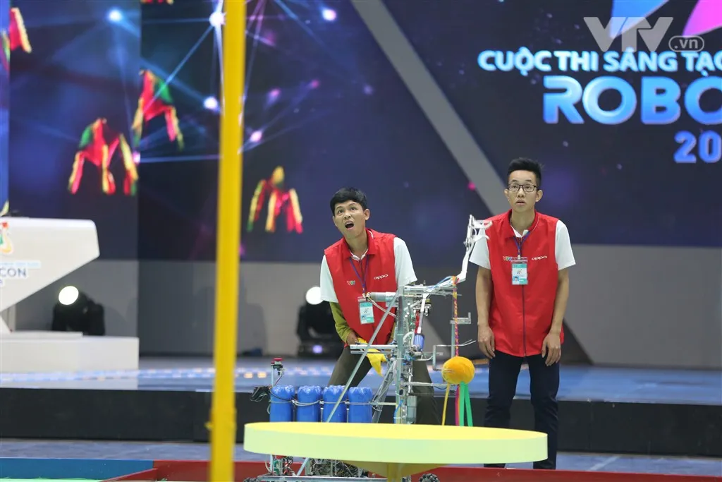 Những đội tuyển không ai muốn đối đầu tại Robocon Việt Nam 2018 - Ảnh 6.