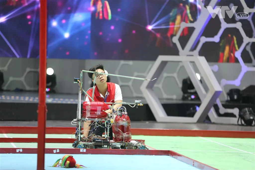 Những đội tuyển không ai muốn đối đầu tại Robocon Việt Nam 2018 - Ảnh 19.