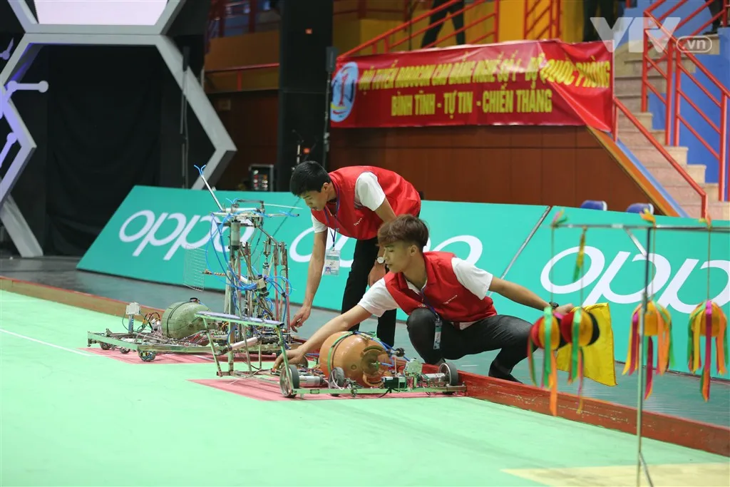 Những đội tuyển không ai muốn đối đầu tại Robocon Việt Nam 2018 - Ảnh 29.