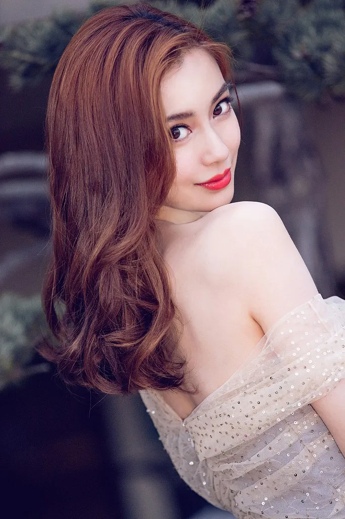 Ngạc nhiên chưa, đây là công việc Angelababy đã làm trước khi nổi tiếng - Ảnh 2.