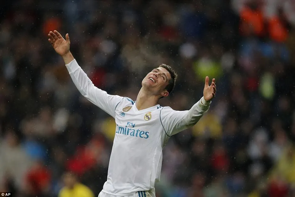 Kết quả bóng đá châu Âu tối ngày 13, rạng sáng 14/01: Real Madrid bất ngờ bại trận - Ảnh 3. Kết quả bóng đá châu Âu tối ngày 13, rạng sáng 14/01: Real Madrid bất ngờ bại trận - Ảnh 3.