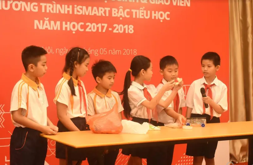 Học tiếng Anh qua Toán và Khoa học: Đầu tư cho tương lai - Ảnh 1.