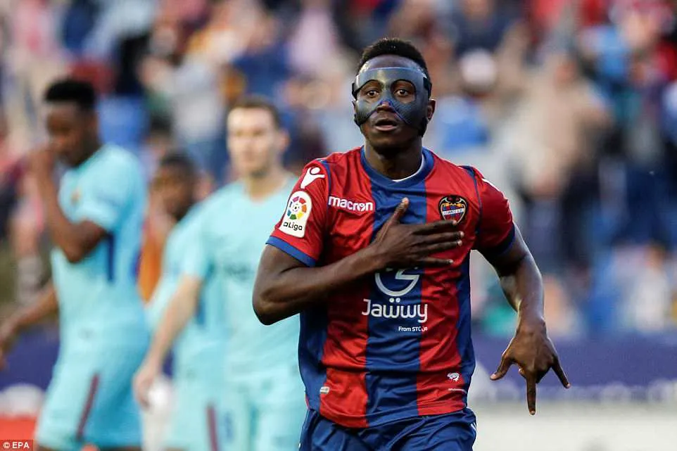 Barcelona đứt mạch bất bại trong trận đấu có 9 bàn thắng - Ảnh 2.