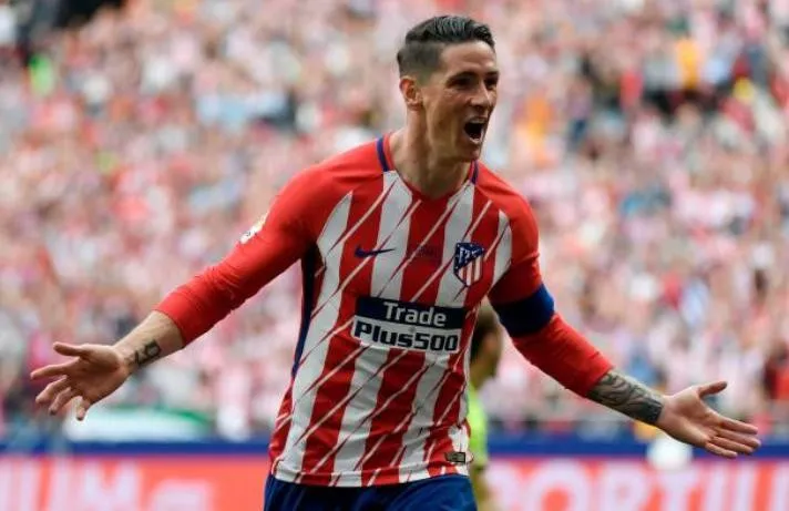 Những hình ảnh không thể nào quên trong ngày Fernando Torres chia tay A. Madrid - Ảnh 3. Những hình ảnh không thể nào quên trong ngày Fernando Torres chia tay A. Madrid - Ảnh 3.