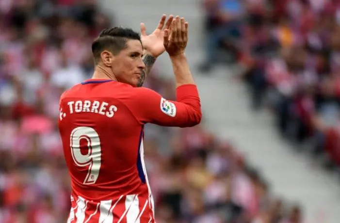 Những hình ảnh không thể nào quên trong ngày Fernando Torres chia tay A. Madrid - Ảnh 6. Những hình ảnh không thể nào quên trong ngày Fernando Torres chia tay A. Madrid - Ảnh 6.