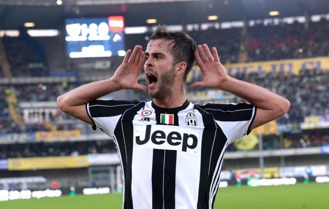 ĐHTB vòng 38 Serie A: Lời từ biệt của Buffon - Ảnh 2.