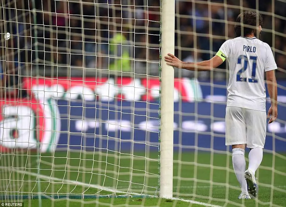 Những ng&ocirc;i sao g&oacute;p mặt trong trận đấu chia tay Andrea Pirlo - Ảnh 4.