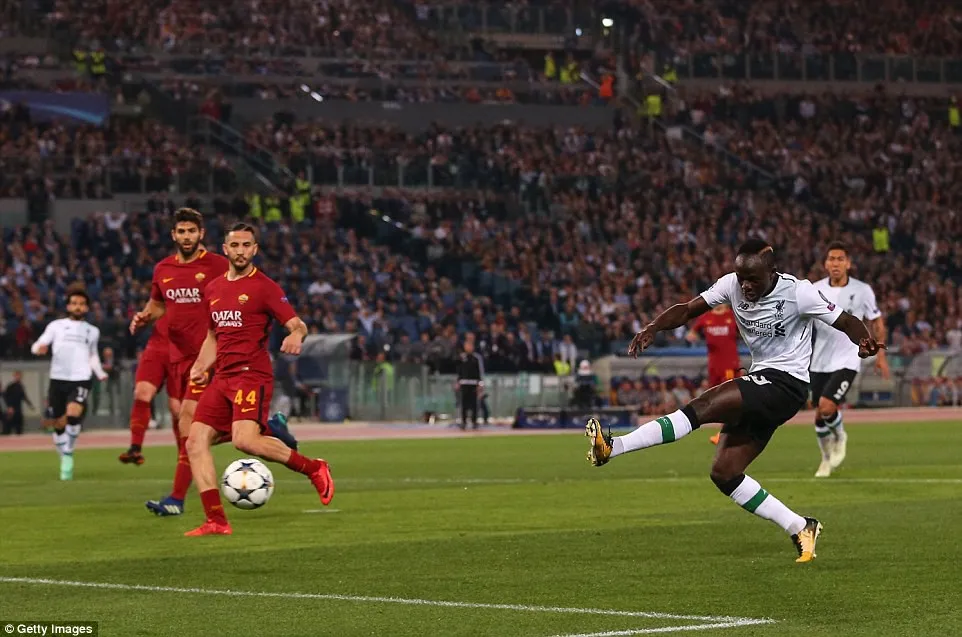 ẢNH: Thua AS Roma, Liverpool vẫn hiên ngang tiến vào chung kết Champions League - Ảnh 3.