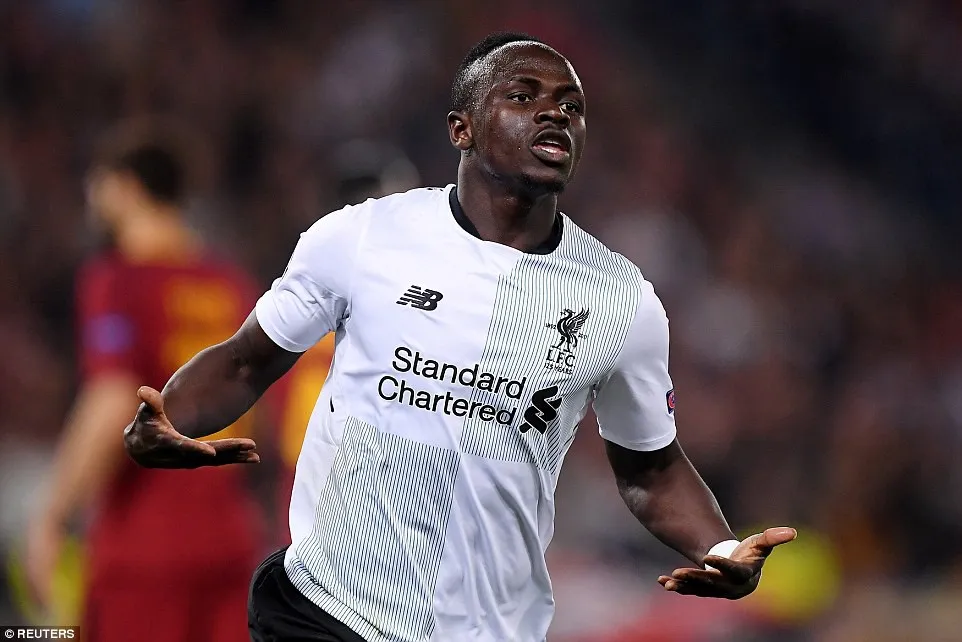 ẢNH: Thua AS Roma, Liverpool vẫn hiên ngang tiến vào chung kết Champions League - Ảnh 4.
