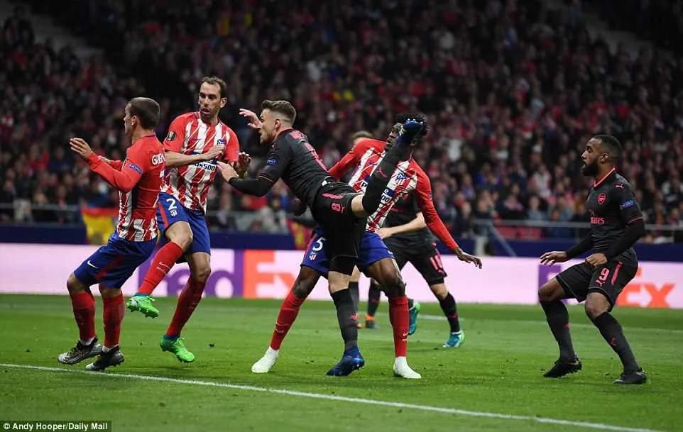 Chùm ảnh: Arsenal thất bại trước Atletico Madrid, dừng bước ở bán kết Europa League - Ảnh 11. Chùm ảnh: Arsenal thất bại trước Atletico Madrid, dừng bước ở bán kết Europa League - Ảnh 11.