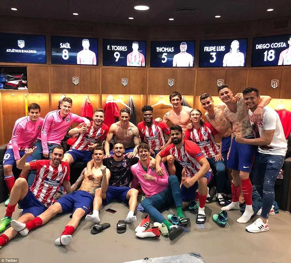 Chùm ảnh: Arsenal thất bại trước Atletico Madrid, dừng bước ở bán kết Europa League - Ảnh 18. Chùm ảnh: Arsenal thất bại trước Atletico Madrid, dừng bước ở bán kết Europa League - Ảnh 18.