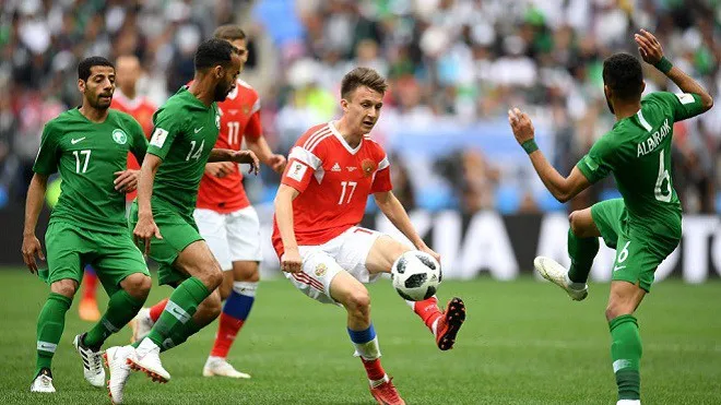 Bảng A FIFA World Cup&trade; 2018: Chủ nh&agrave; Nga đừng ngủ qu&ecirc;n tr&ecirc;n chiến thắng - Ảnh 4.