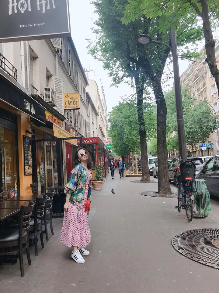 Bảo Thanh ăn mặc cực sành điệu trên đường phố Paris - Ảnh 10.