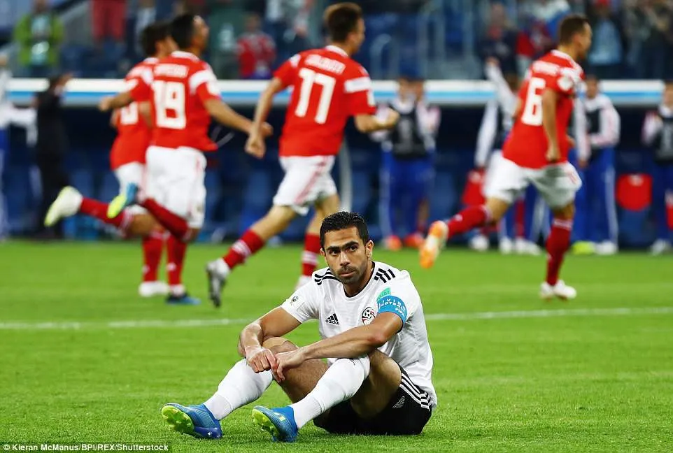 Đá phản lưới nhà: Đặc sản của FIFA World Cup™ 2018 - Ảnh 1.
