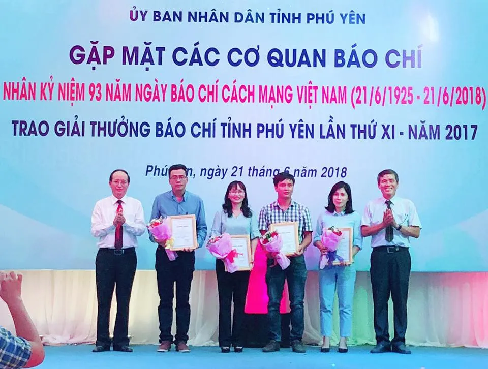 Nhiều hoạt động nhân Ngày Báo chí Cách mạng Việt Nam - Ảnh 1. Nhiều hoạt động nhân Ngày Báo chí Cách mạng Việt Nam - Ảnh 1.