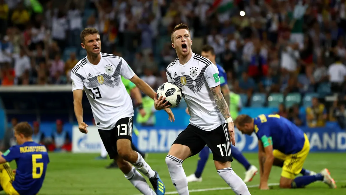 Lịch thi đấu và trực tiếp FIFA World Cup™ 2018 ngày 27, rạng sáng 28/6: ĐT Đức rộng cửa đi tiếp - Ảnh 2. Lịch thi đấu và trực tiếp FIFA World Cup™ 2018 ngày 27, rạng sáng 28/6: ĐT Đức rộng cửa đi tiếp - Ảnh 2.