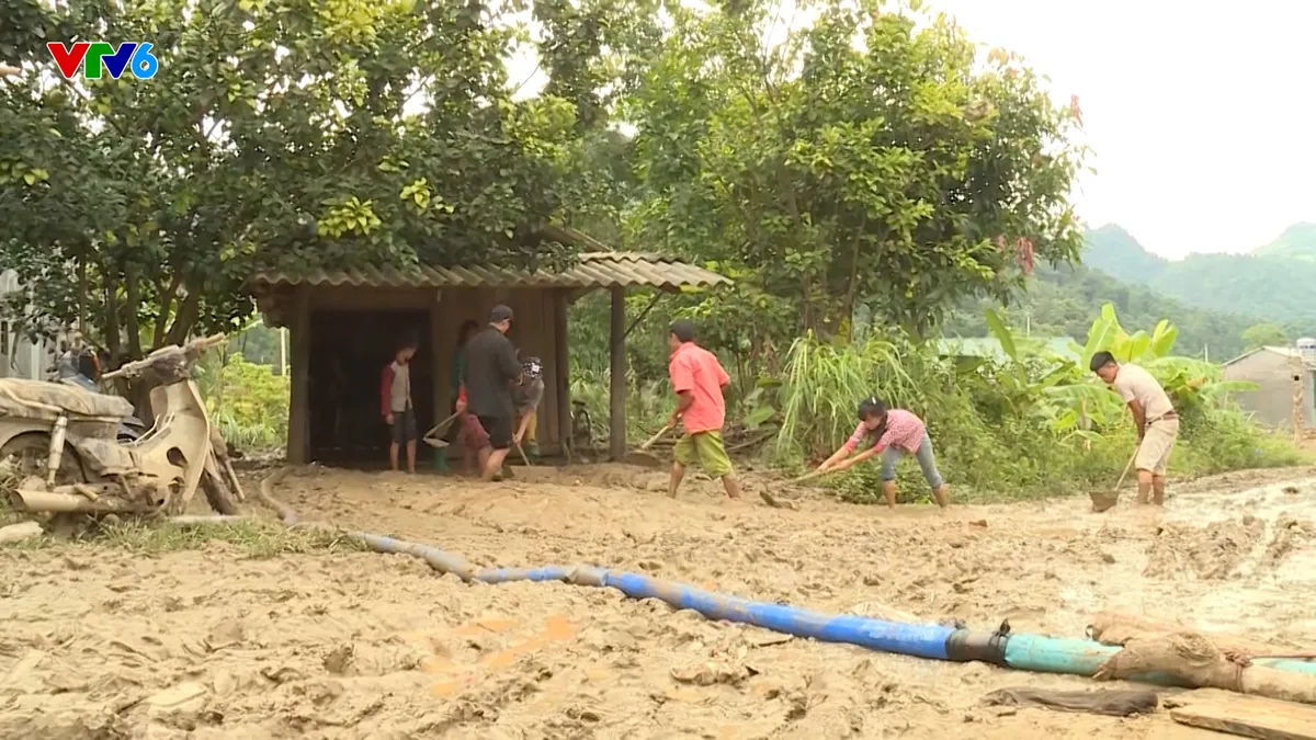 Hà Giang chung tay khắc phục hậu quả thiên tai - Ảnh 1.