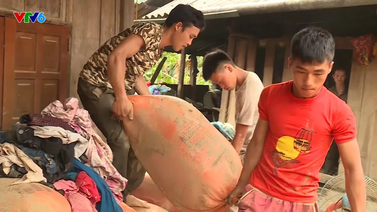 Hà Giang chung tay khắc phục hậu quả thiên tai - Ảnh 2.