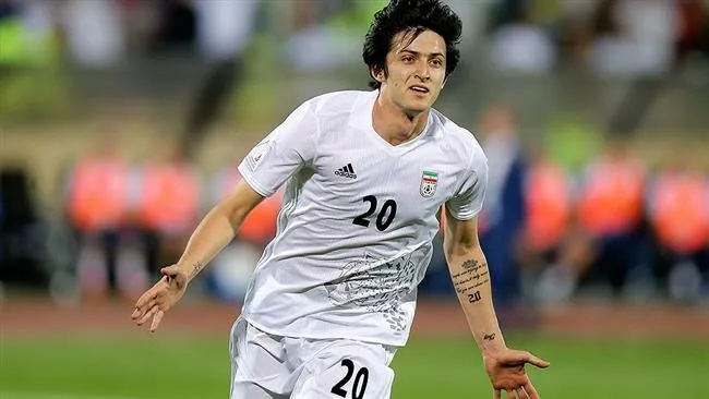 Messi Iran bất ngờ từ gi&atilde; đội tuyển quốc gia ở tuổi 23 - Ảnh 1.