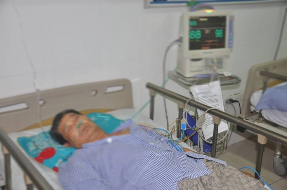 Chườm nóng bằng lá ngải cứu, bệnh nhân đái tháo thường bị bỏng độ 3 - Ảnh 1. Chườm nóng bằng lá ngải cứu, bệnh nhân đái tháo thường bị bỏng độ 3 - Ảnh 1.