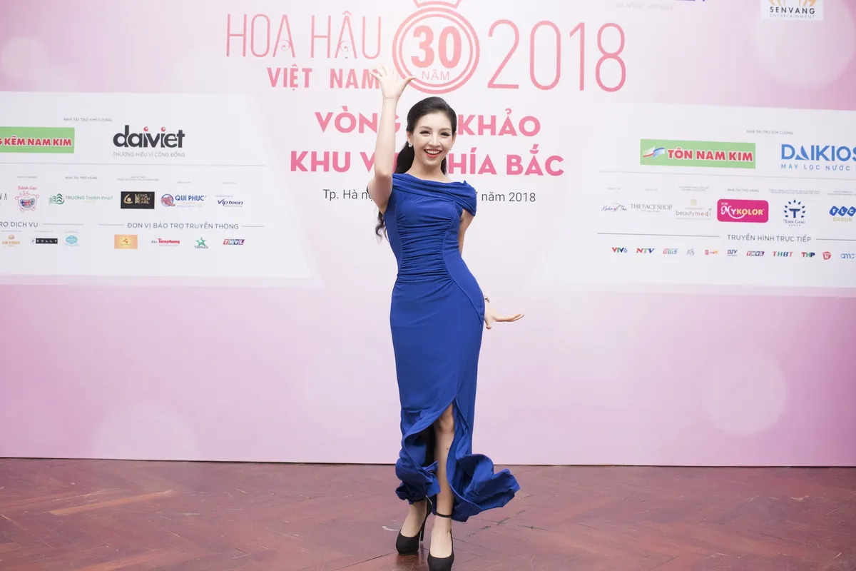 Không chỉ xinh đẹp, dàn thí sinh Hoa hậu Việt Nam 2018 còn vô cùng tài năng - Ảnh 1.